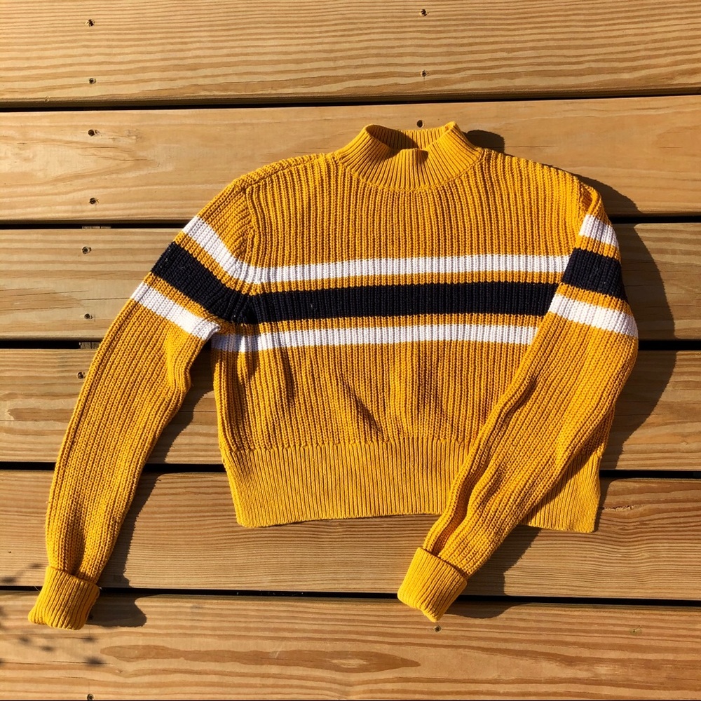 Pacsun Cropped Mock Neck Sweater Size XS